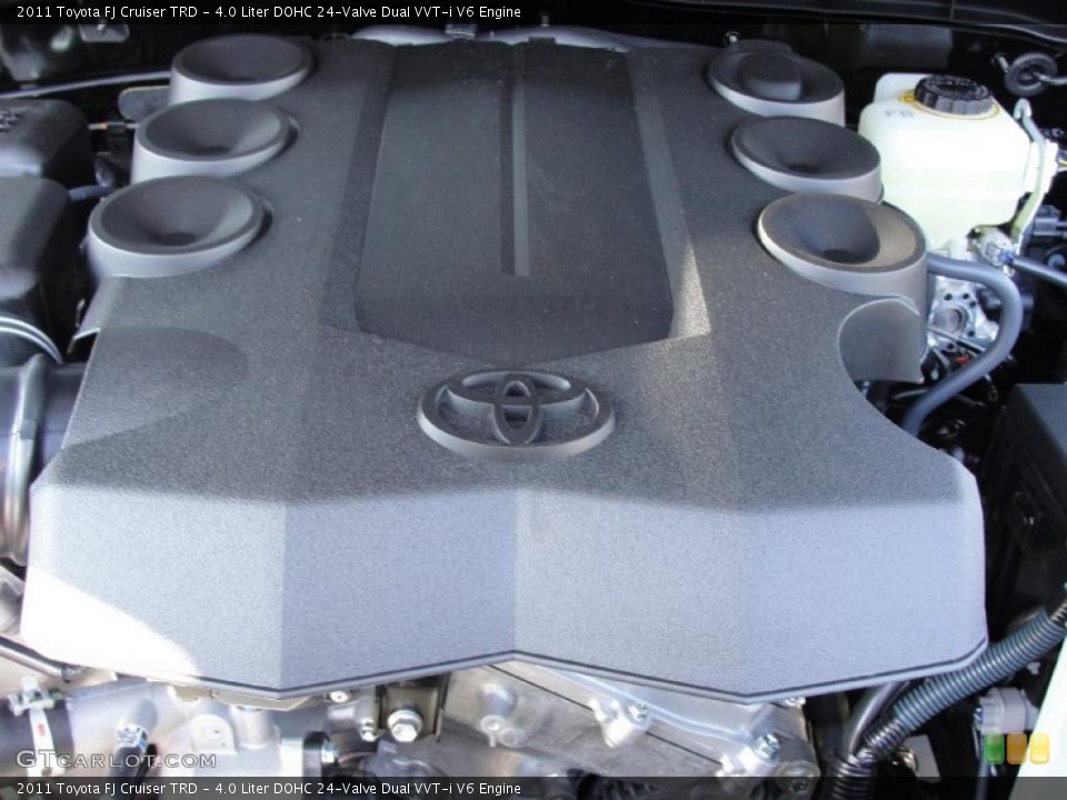 4.0 Liter DOHC 24-Valve Dual VVT-i V6 Engine for the 2011 Toyota FJ Cruiser #43536426