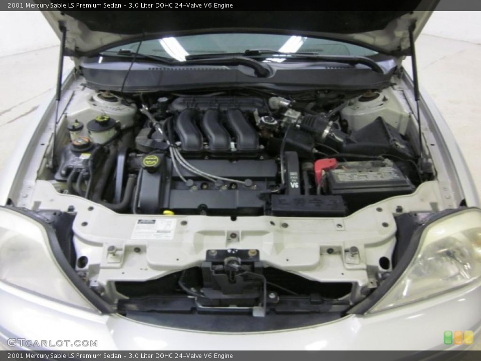 3.0 Liter DOHC 24-Valve V6 Engine for the 2001 Mercury Sable #44024520