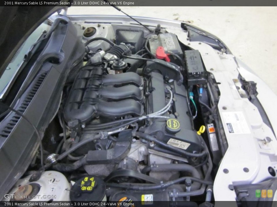 3.0 Liter DOHC 24-Valve V6 Engine for the 2001 Mercury Sable #44024536