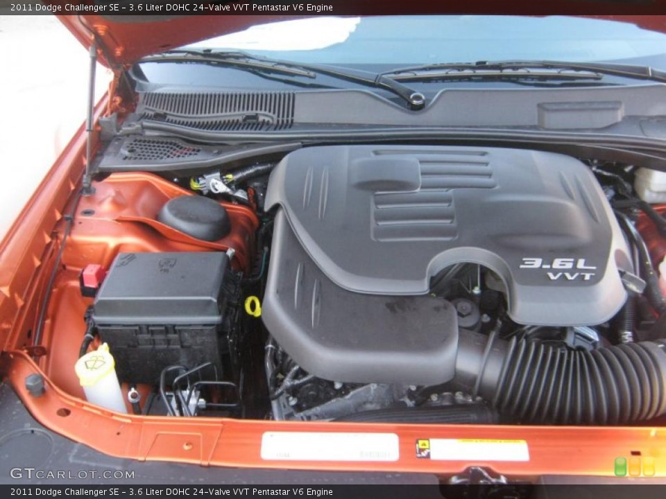 3.6 Liter DOHC 24-Valve VVT Pentastar V6 Engine for the 2011 Dodge Challenger #44157126