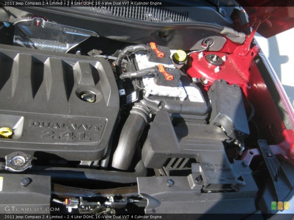 2.4 Liter DOHC 16-Valve Dual VVT 4 Cylinder Engine for the 2011 Jeep Compass #44161300