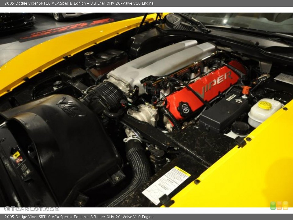 8.3 Liter OHV 20-Valve V10 Engine for the 2005 Dodge Viper #44197573