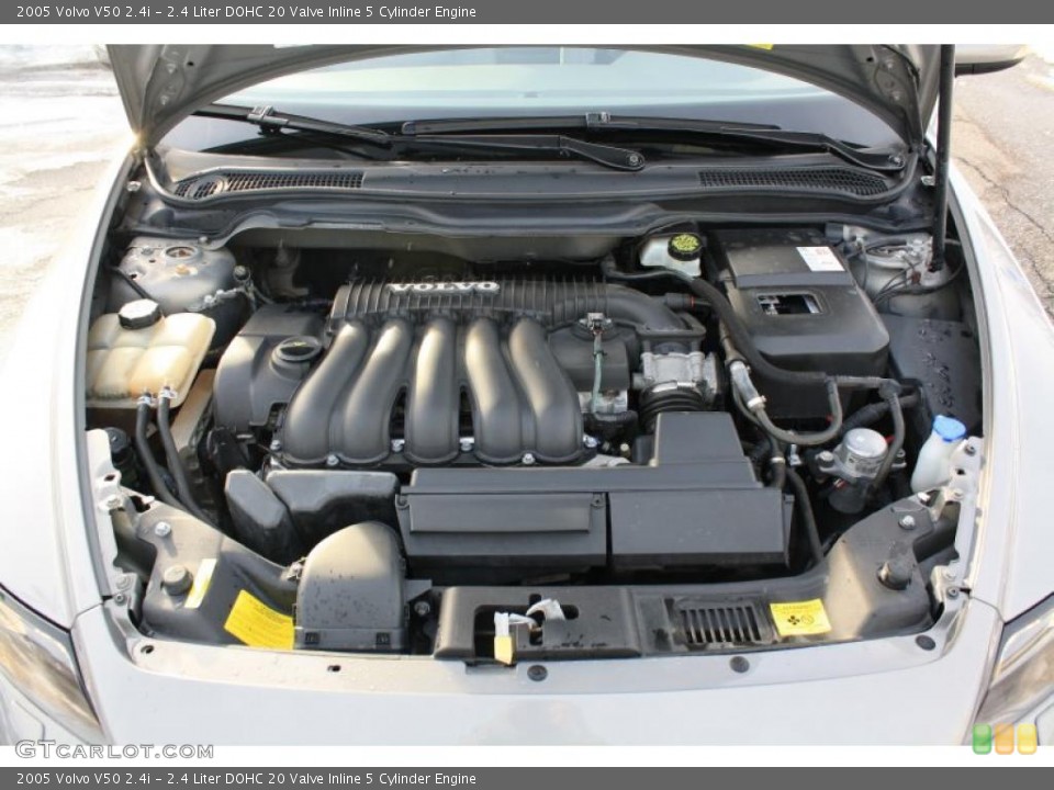 2.4 Liter DOHC 20 Valve Inline 5 Cylinder 2005 Volvo V50 Engine