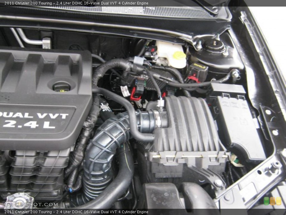 2.4 Liter DOHC 16-Valve Dual VVT 4 Cylinder Engine for the 2011 Chrysler 200 #44635462