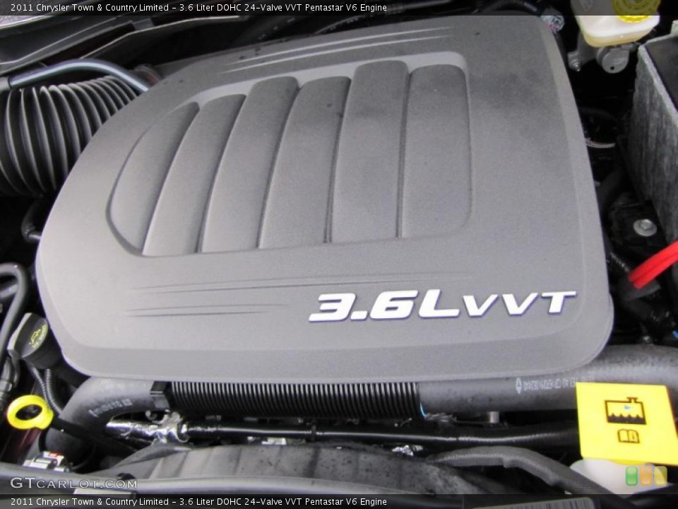 3.6 Liter DOHC 24-Valve VVT Pentastar V6 Engine for the 2011 Chrysler Town & Country #44663579