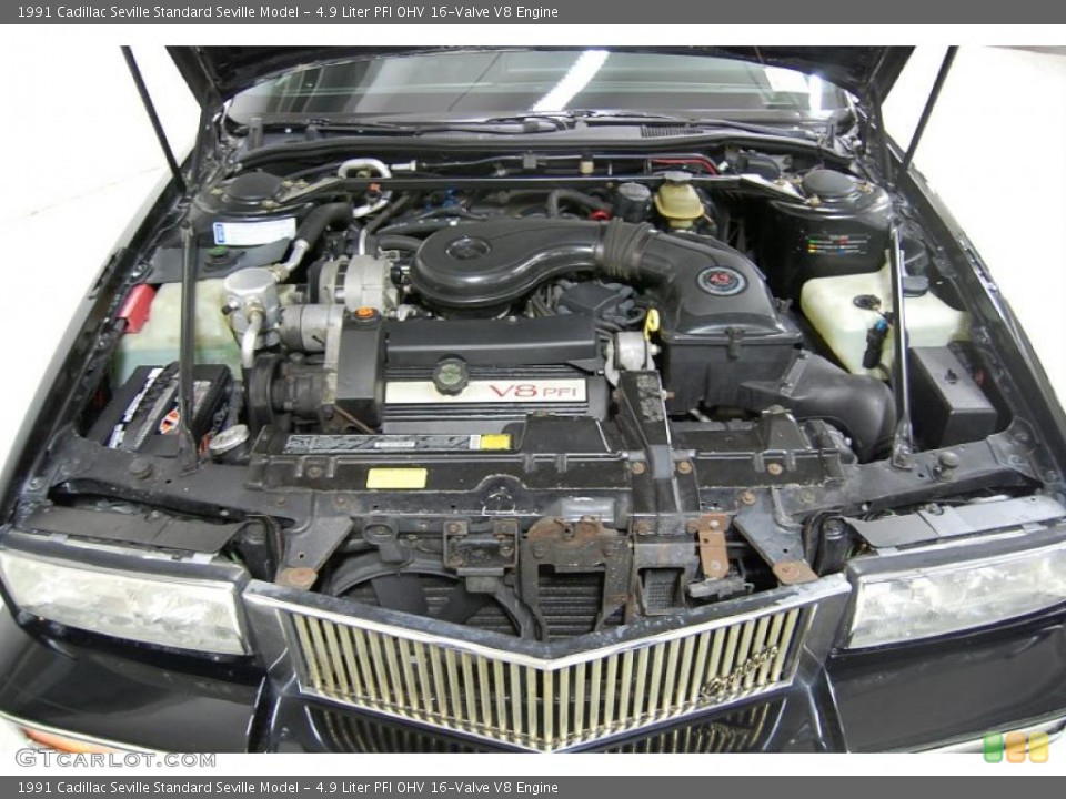 4.9 Liter PFI OHV 16-Valve V8 1991 Cadillac Seville Engine