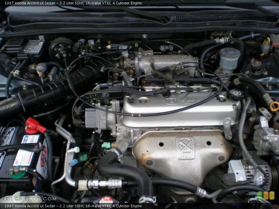 2.2 Liter SOHC 16-Valve VTEC 4 Cylinder Engine for the 1997 Honda Accord #44851484