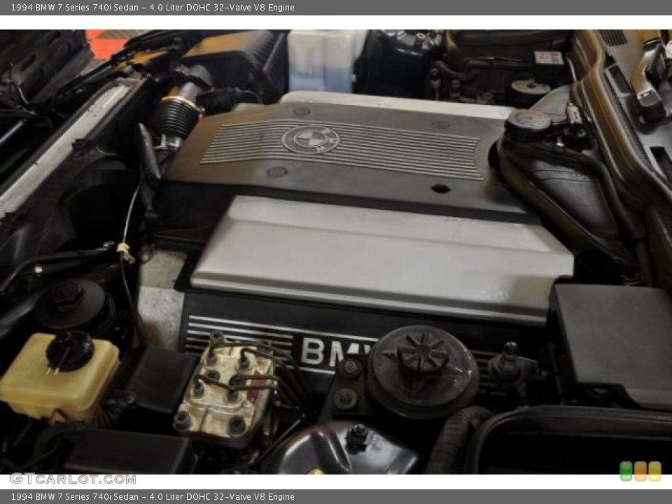 4.0 Liter DOHC 32-Valve V8 Engine for the 1994 BMW 7 Series #44876409