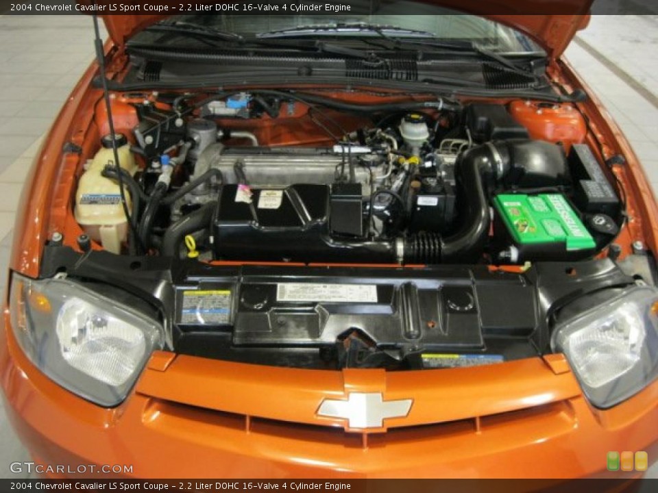 2.2 Liter DOHC 16-Valve 4 Cylinder Engine for the 2004 Chevrolet Cavalier #44883417