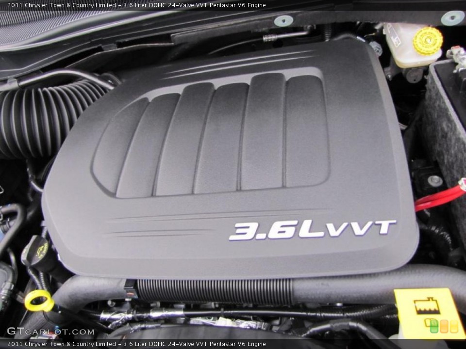 3.6 Liter DOHC 24-Valve VVT Pentastar V6 Engine for the 2011 Chrysler Town & Country #44912151