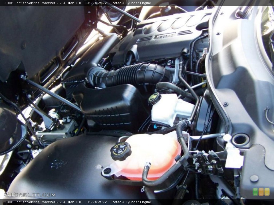 2.4 Liter DOHC 16-Valve VVT Ecotec 4 Cylinder Engine for the 2006 Pontiac Solstice #44967841