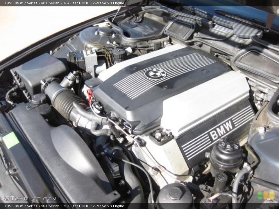 4.4 Liter DOHC 32-Valve V8 Engine for the 1998 BMW 7 Series #44986582