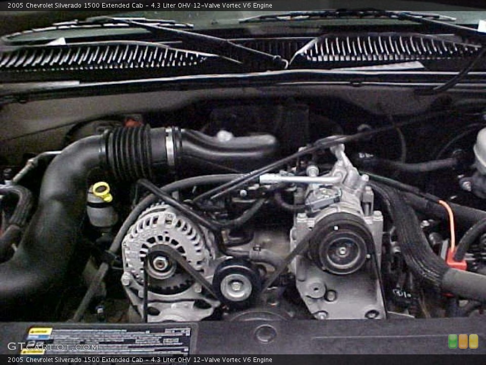 4.3 Liter OHV 12-Valve Vortec V6 Engine for the 2005 Chevrolet Silverado 1500 #45096853