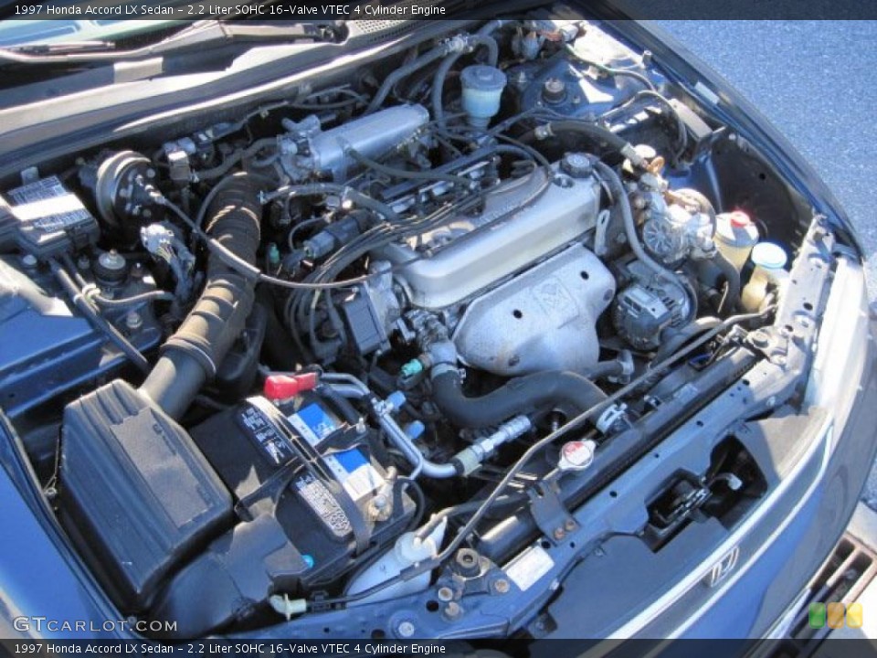 2.2 Liter SOHC 16-Valve VTEC 4 Cylinder Engine for the 1997 Honda Accord #45108408