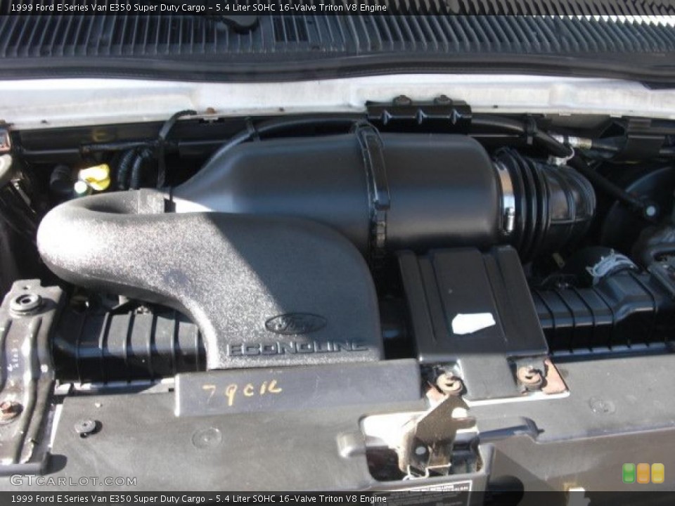 5.4 Liter SOHC 16-Valve Triton V8 1999 Ford E Series Van Engine