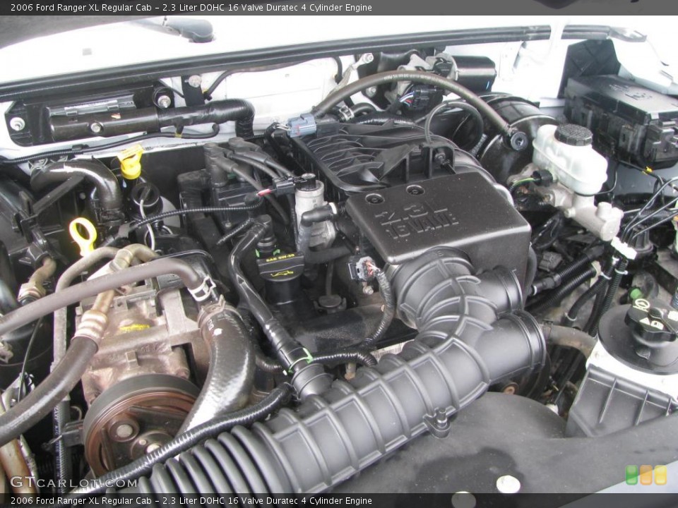 Ford 2.3-liter duratec motor