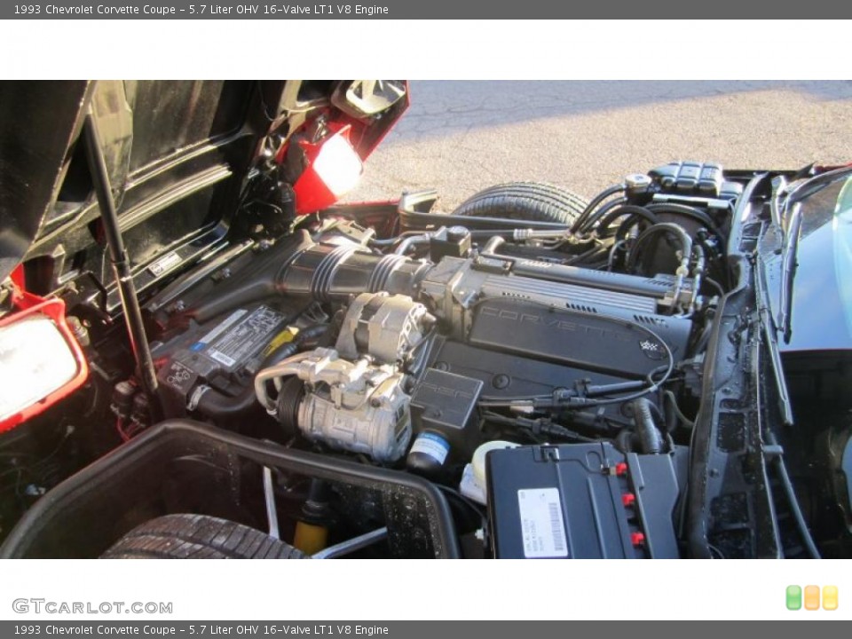 5.7 Liter OHV 16-Valve LT1 V8 Engine for the 1993 Chevrolet Corvette #45222741