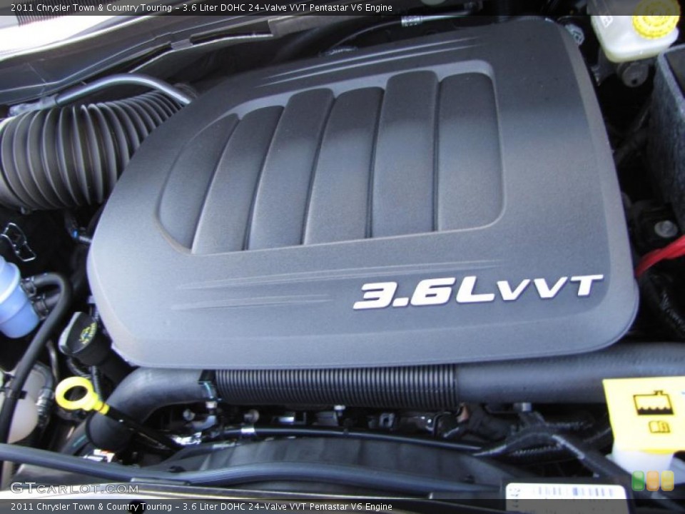 3.6 Liter DOHC 24-Valve VVT Pentastar V6 Engine for the 2011 Chrysler Town & Country #45249360