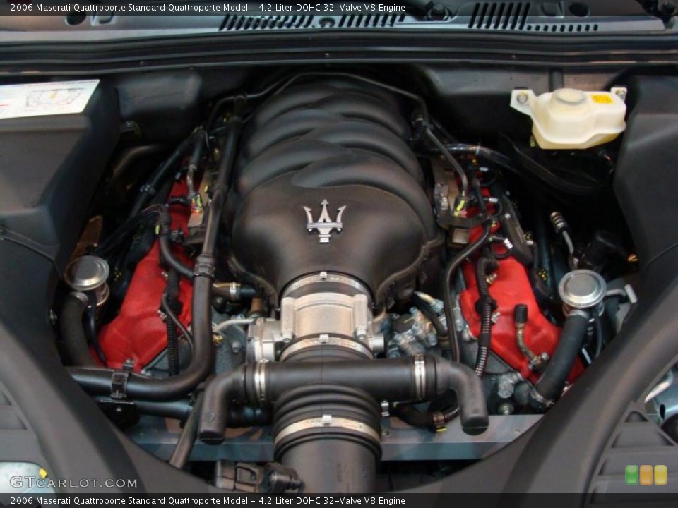 4.2 Liter DOHC 32-Valve V8 Engine for the 2006 Maserati Quattroporte #45363042