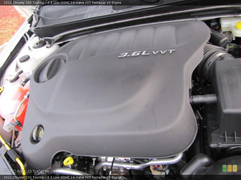 3.6 Liter DOHC 24-Valve VVT Pentastar V6 Engine for the 2011 Chrysler 200 #45640414