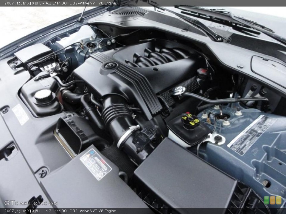 4.2 Liter DOHC 32-Valve VVT V8 Engine for the 2007 Jaguar XJ #45664532