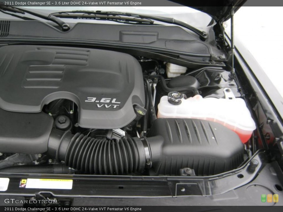 3.6 Liter DOHC 24-Valve VVT Pentastar V6 Engine for the 2011 Dodge Challenger #45704326