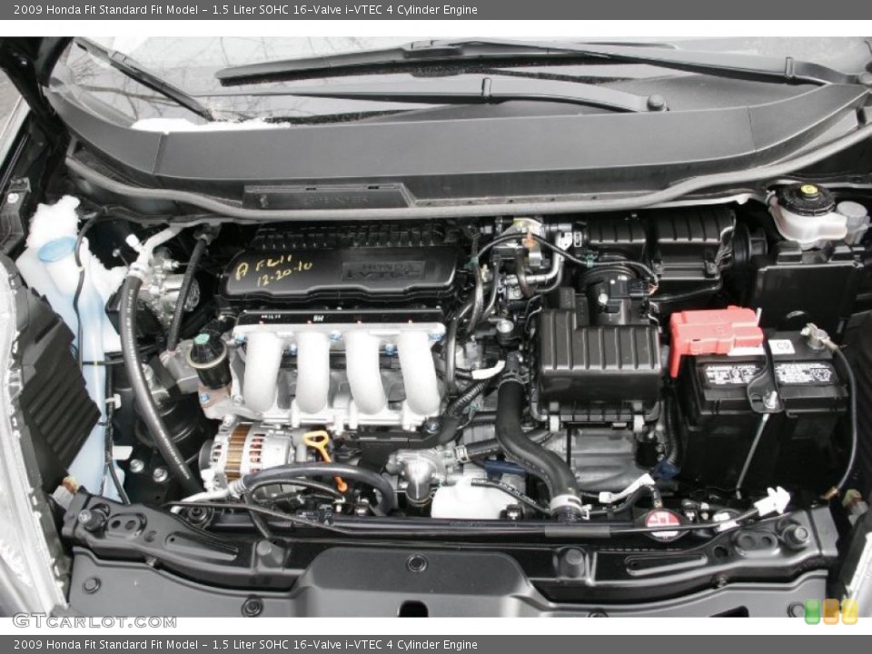 1.5 Liter SOHC 16-Valve i-VTEC 4 Cylinder Engine for the 2009 Honda Fit #45789942