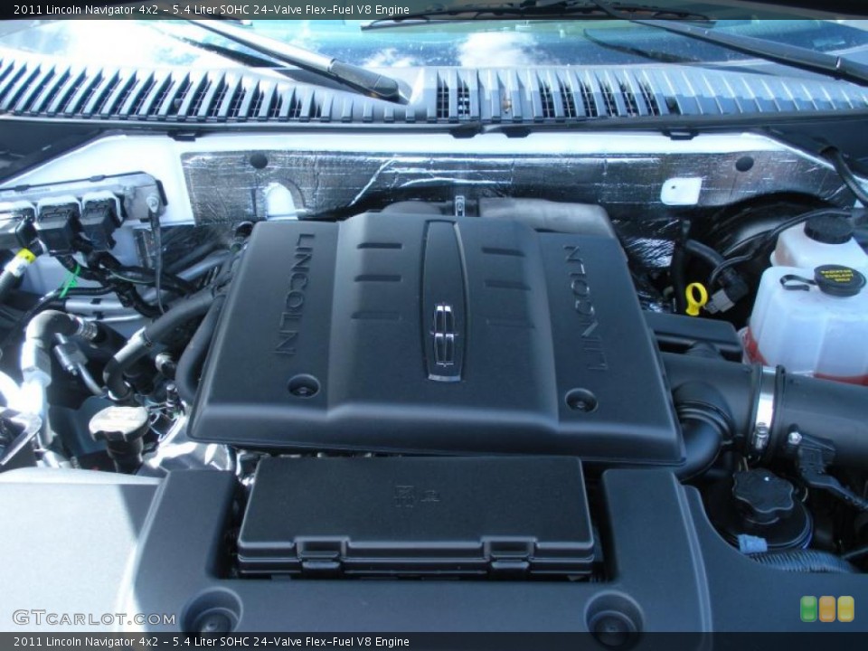 5.4 Liter SOHC 24-Valve Flex-Fuel V8 Engine for the 2011 Lincoln Navigator #45823429