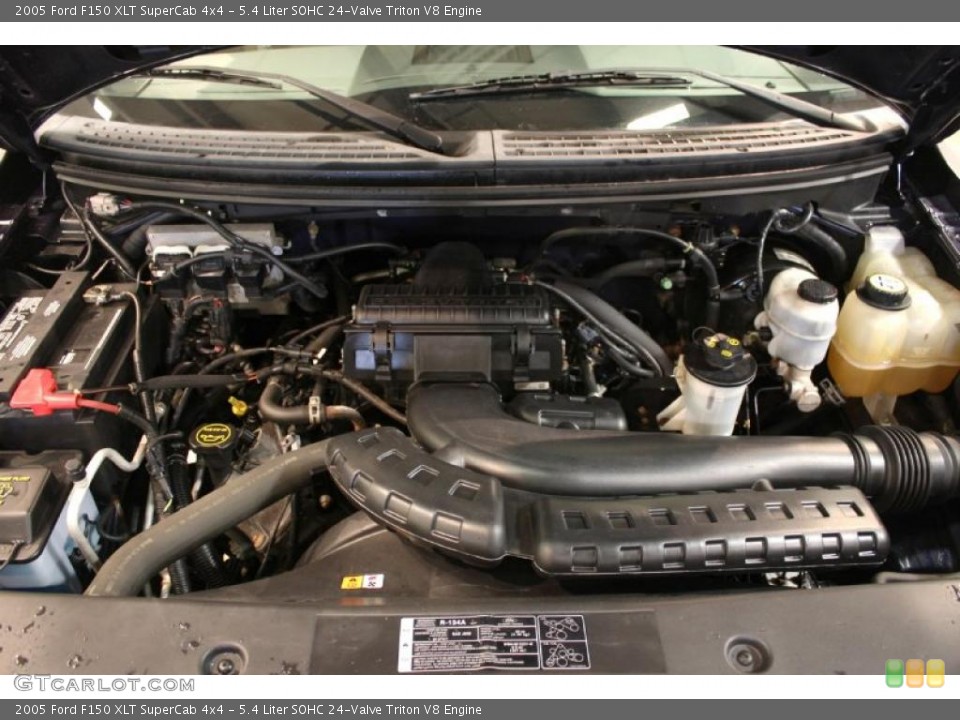 5.4 Liter SOHC 24-Valve Triton V8 Engine for the 2005 Ford F150 #45902693