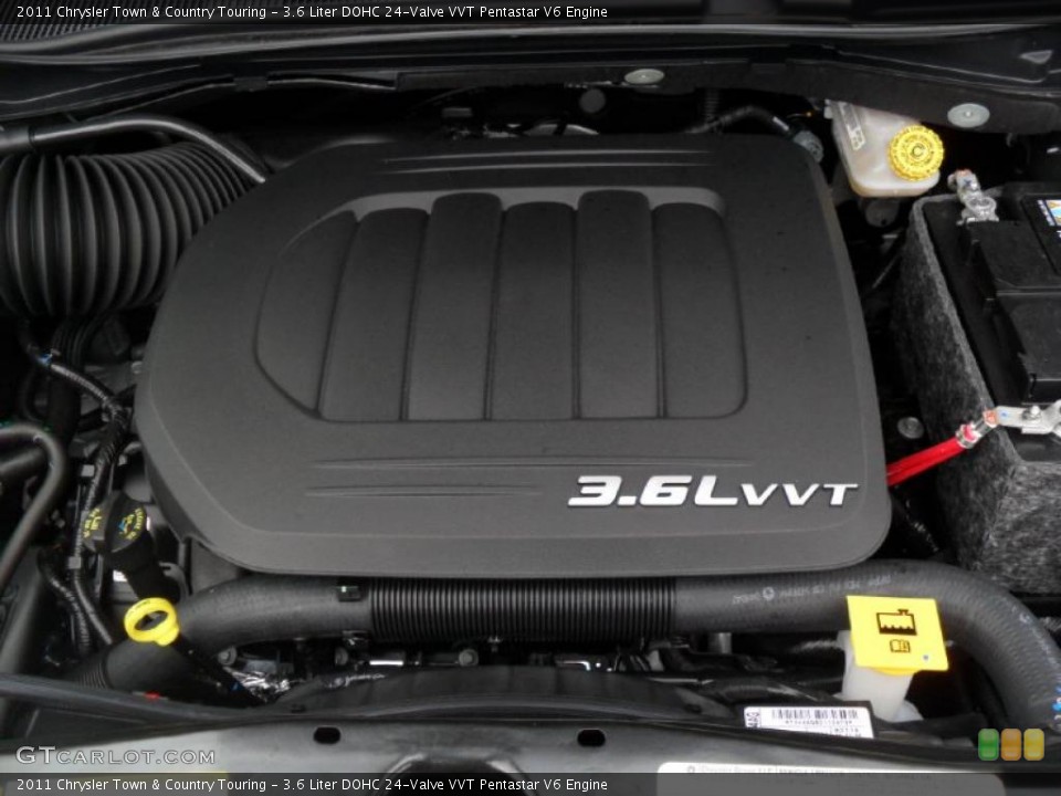 3.6 Liter DOHC 24-Valve VVT Pentastar V6 Engine for the 2011 Chrysler Town & Country #45928369
