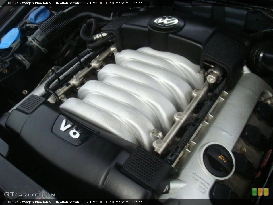 4.2 Liter DOHC 40-Valve V8 Engine for the 2004 Volkswagen Phaeton #45951567