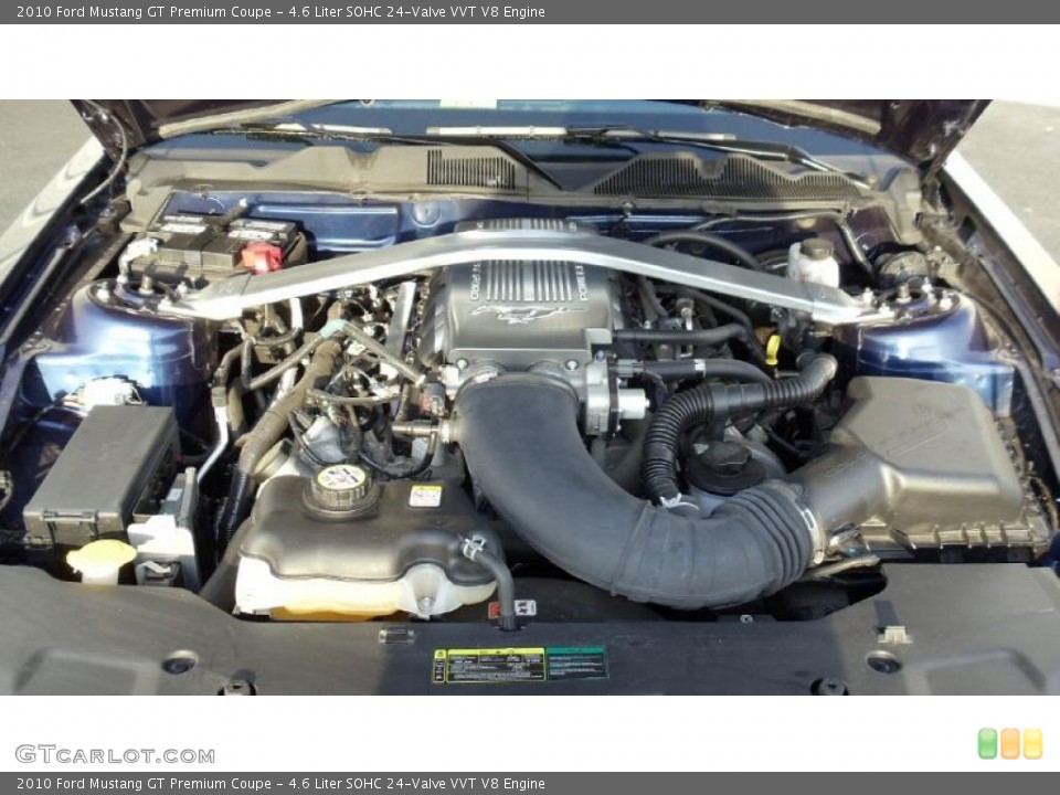 4.6 Liter SOHC 24-Valve VVT V8 Engine for the 2010 Ford Mustang #46029232