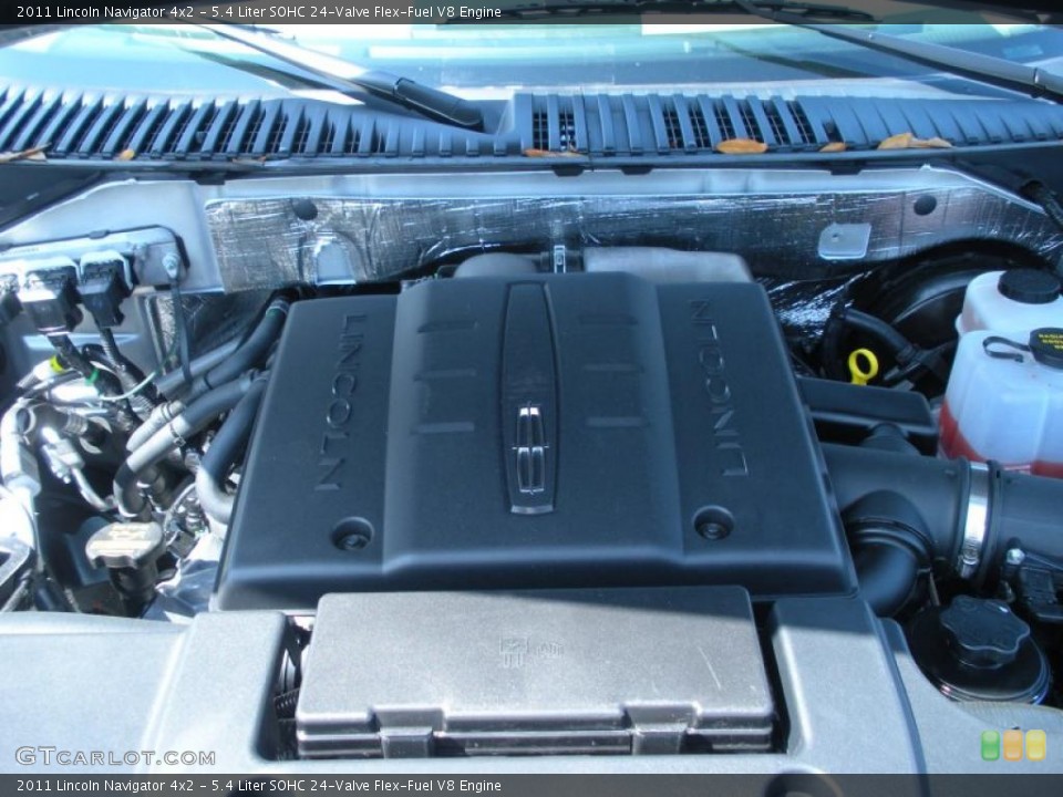 5.4 Liter SOHC 24-Valve Flex-Fuel V8 Engine for the 2011 Lincoln Navigator #46107863