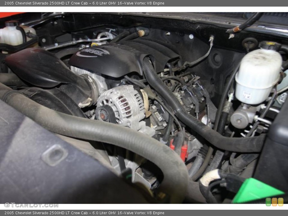 6.0 Liter OHV 16-Valve Vortec V8 Engine for the 2005 Chevrolet Silverado 2500HD #46109918