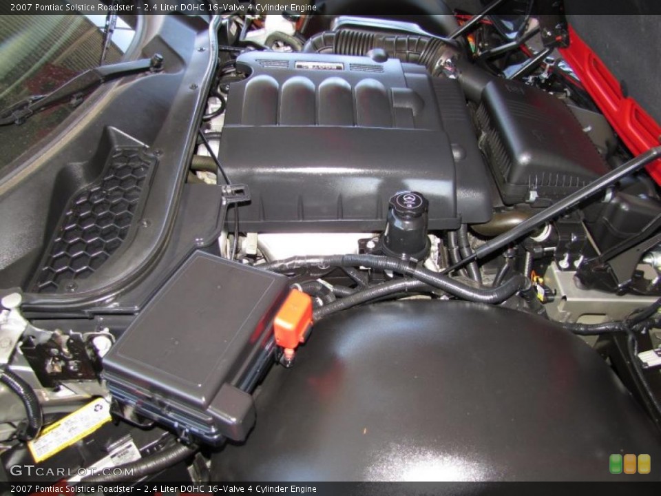 2.4 Liter DOHC 16-Valve 4 Cylinder Engine for the 2007 Pontiac Solstice #46173479