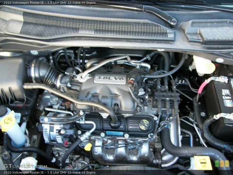 3.8 Liter OHV 12-Valve V6 Engine for the 2010 Volkswagen Routan #46308704