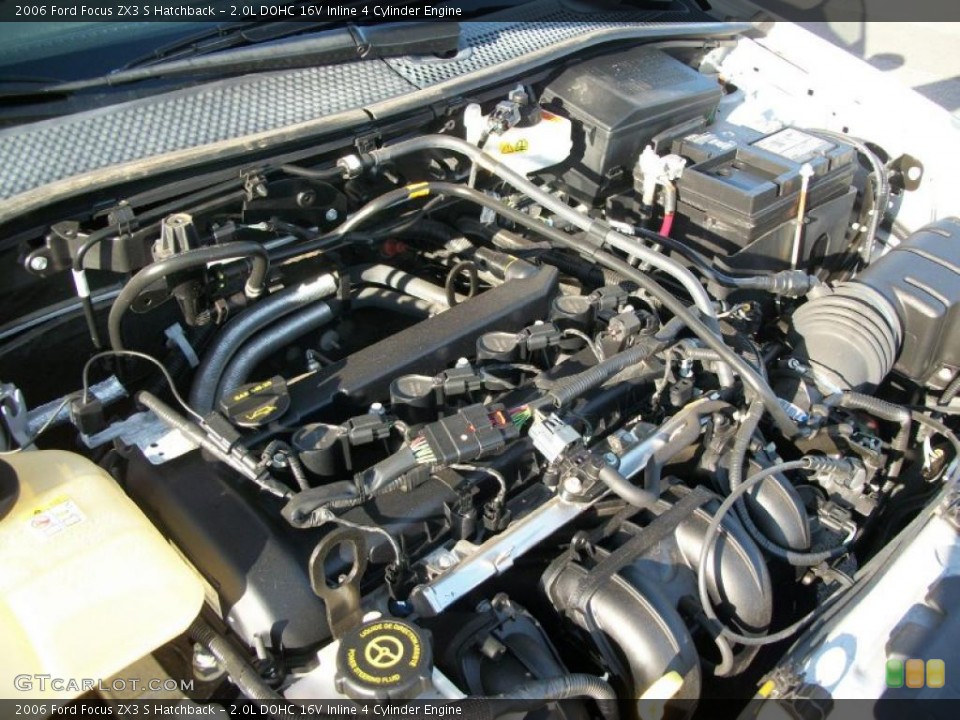 2.0L DOHC 16V Inline 4 Cylinder 2006 Ford Focus Engine