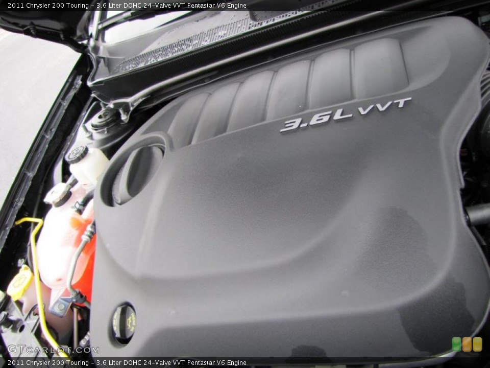 3.6 Liter DOHC 24-Valve VVT Pentastar V6 Engine for the 2011 Chrysler 200 #46343370