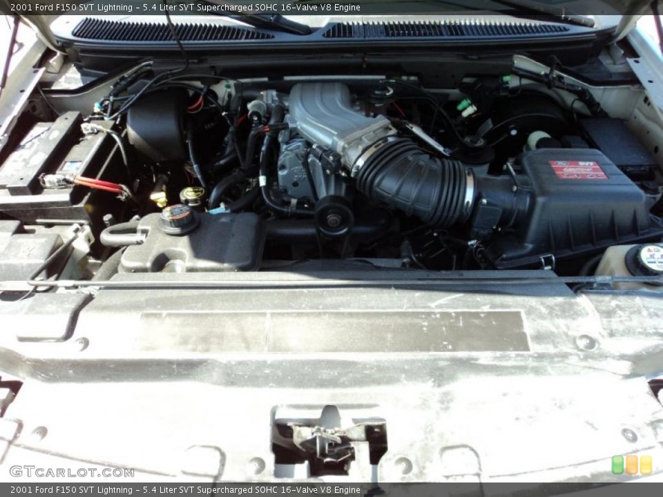 5.4 Liter SVT Supercharged SOHC 16-Valve V8 Engine for the 2001 Ford F150 #46408629