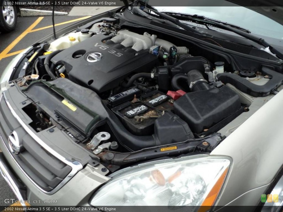 3.5 Liter DOHC 24-Valve V6 Engine for the 2002 Nissan Altima #46623379