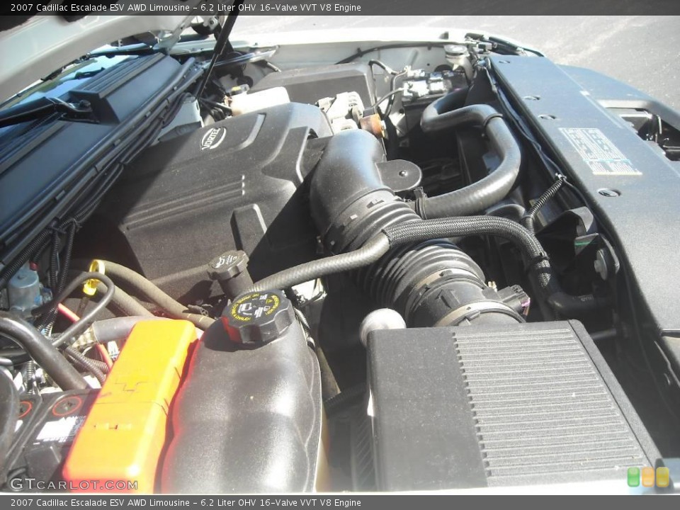 6.2 Liter OHV 16-Valve VVT V8 Engine for the 2007 Cadillac Escalade #46642913