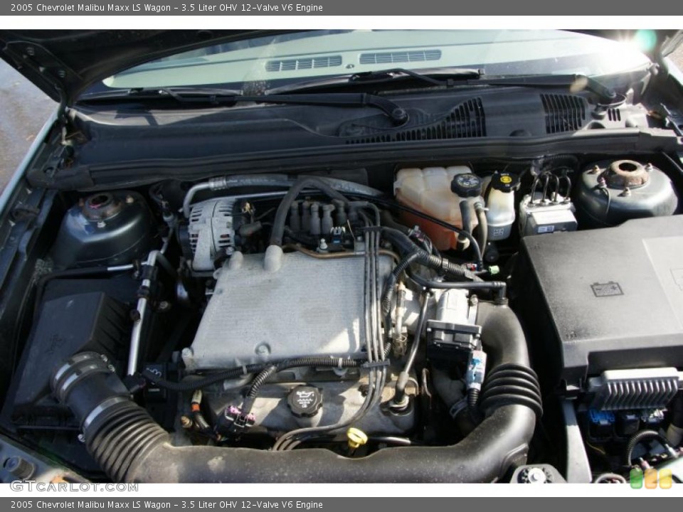 3.5 Liter OHV 12-Valve V6 Engine for the 2005 Chevrolet Malibu #46673540