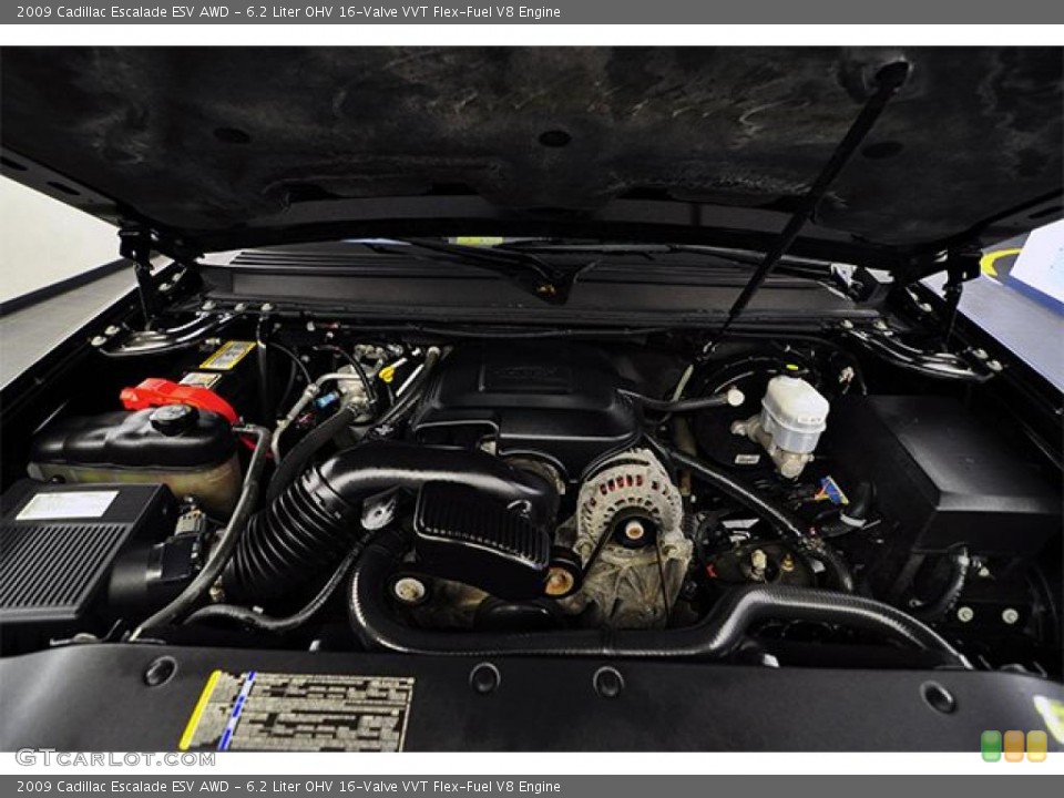 6.2 Liter OHV 16-Valve VVT Flex-Fuel V8 Engine for the 2009 Cadillac Escalade #46705530