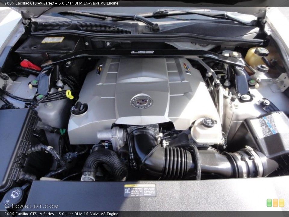 6.0 Liter OHV 16-Valve V8 2006 Cadillac CTS Engine