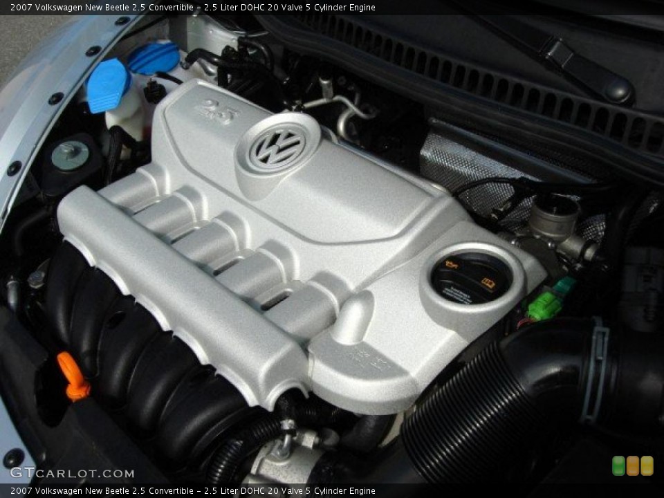 2.5 Liter DOHC 20 Valve 5 Cylinder Engine for the 2007 Volkswagen New Beetle #46767102