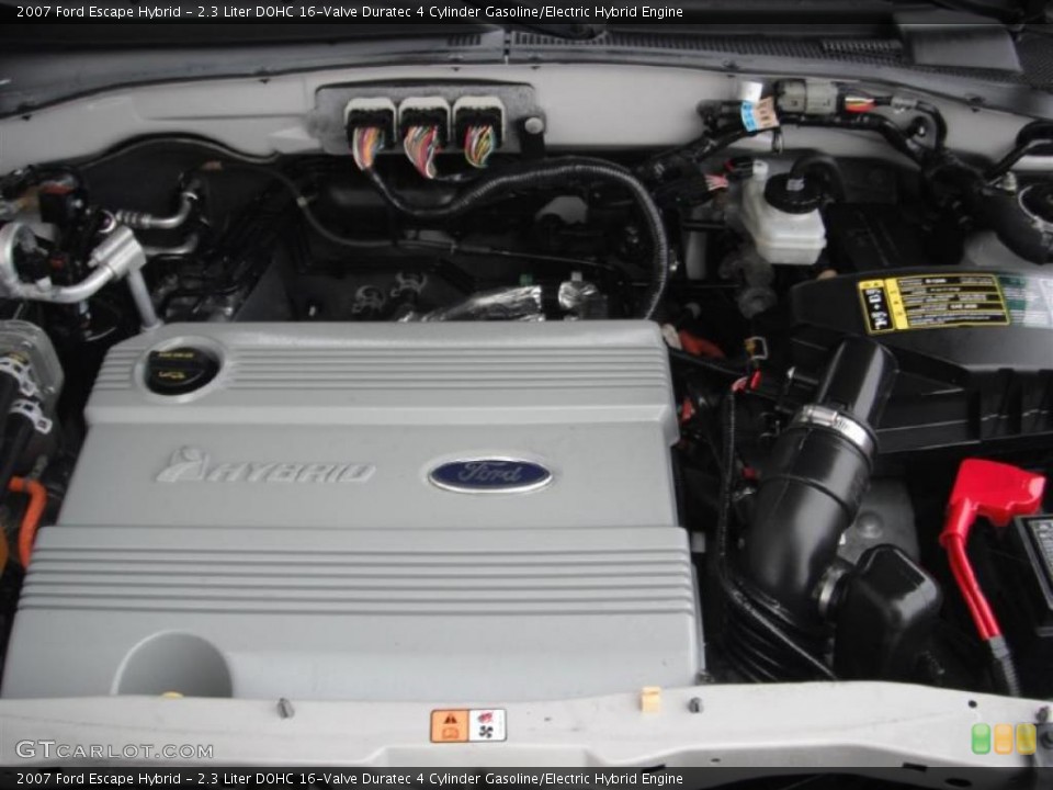 2.3 Liter DOHC 16-Valve Duratec 4 Cylinder Gasoline/Electric Hybrid Engine for the 2007 Ford Escape #46822125