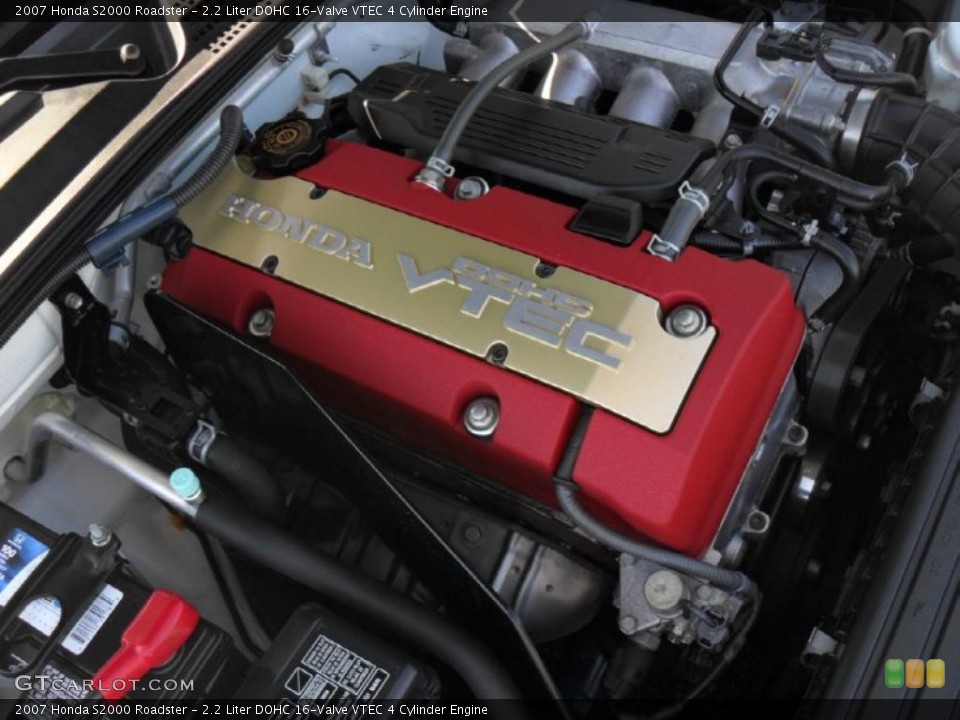 2.2 Liter DOHC 16-Valve VTEC 4 Cylinder Engine for the 2007 Honda S2000 #46838325