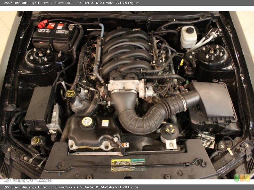4.6 Liter SOHC 24-Valve VVT V8 Engine for the 2006 Ford Mustang #46847142