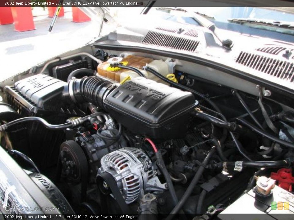 3.7 Liter SOHC 12Valve Powertech V6 Engine for the 2002