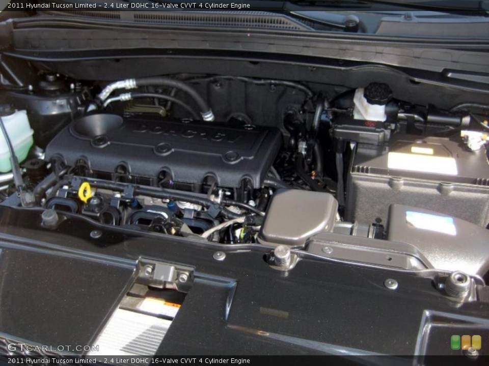 2.4 Liter DOHC 16-Valve CVVT 4 Cylinder Engine for the 2011 Hyundai Tucson #46976070